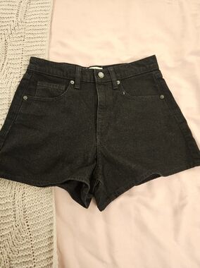 Universal Thread Black High-Waist Denim Shorts